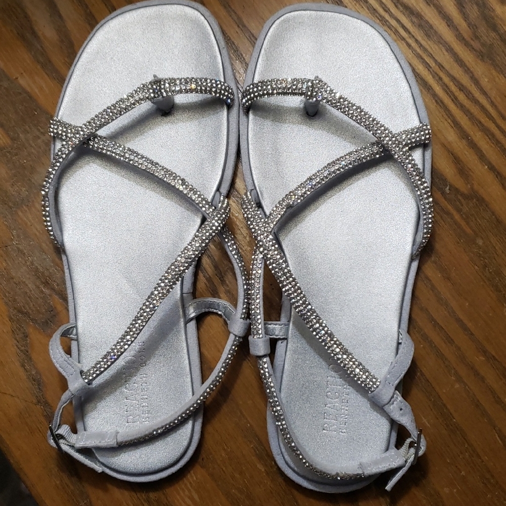 Reaction Kenneth Cole Elegant Silver Jeweled Strappy Sandals